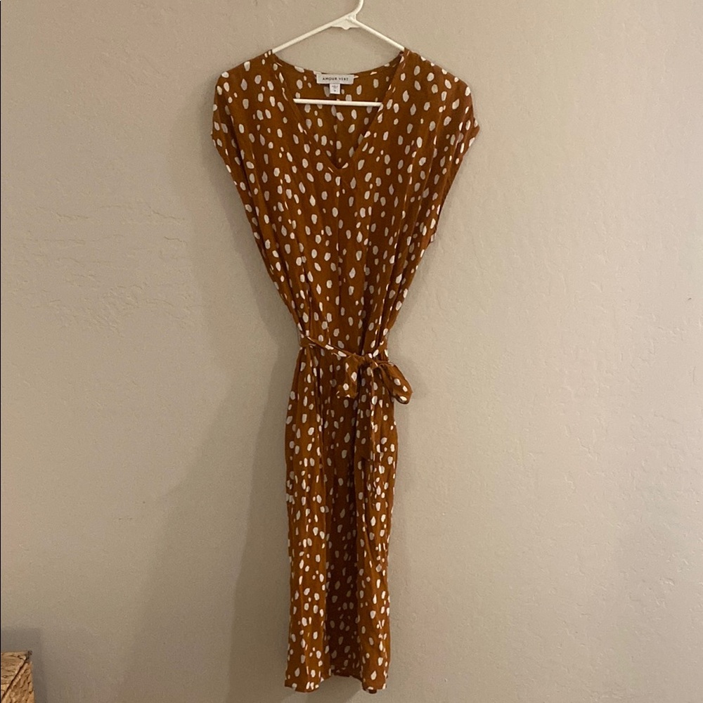 Amour Vert Brown and White Flutter Sleeve Midi Sundress